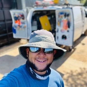 Meet your Posher, Miguel